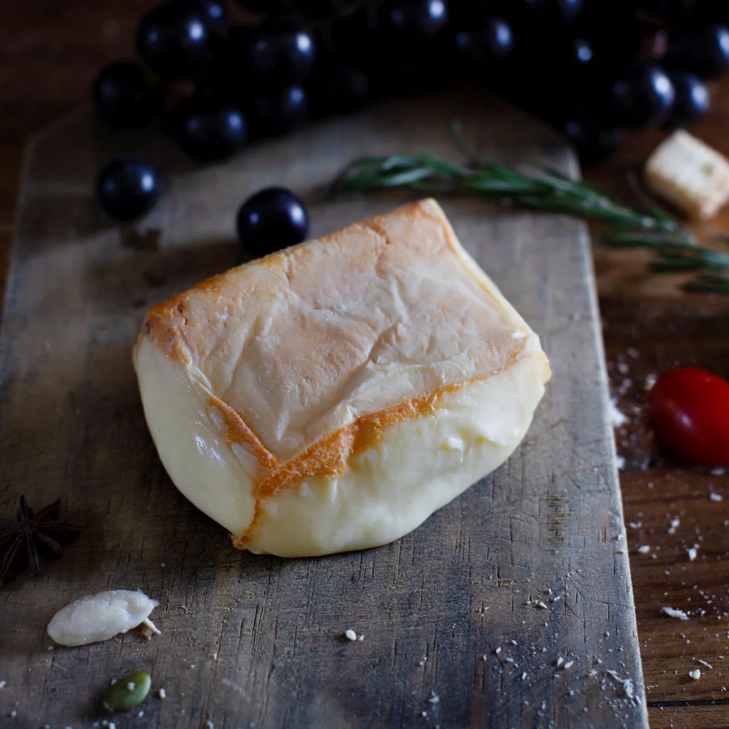 '- Taleggio Cheese Online PT. Pasti Enak